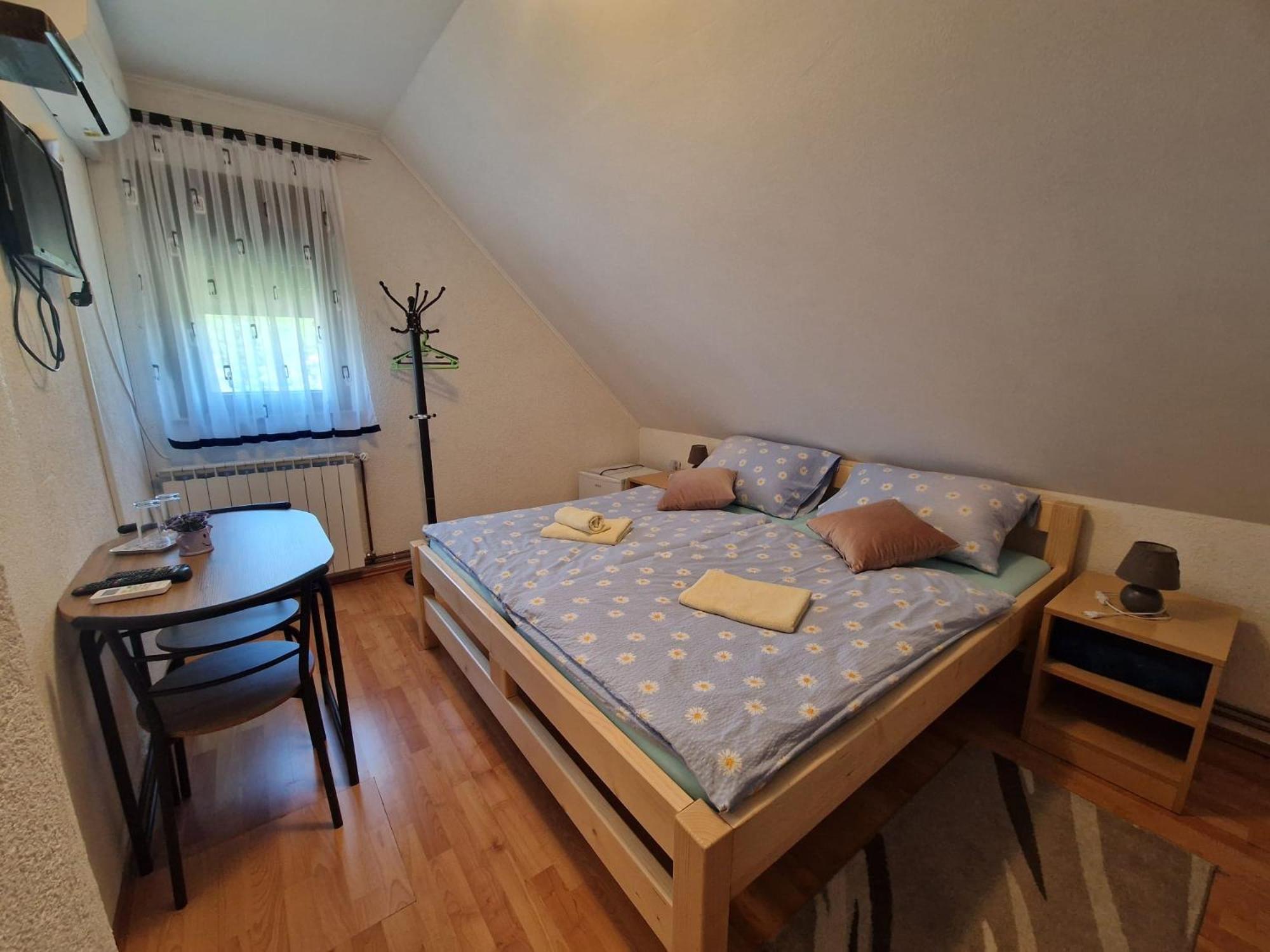 House Luketic Hotell Rastovača Exteriör bild